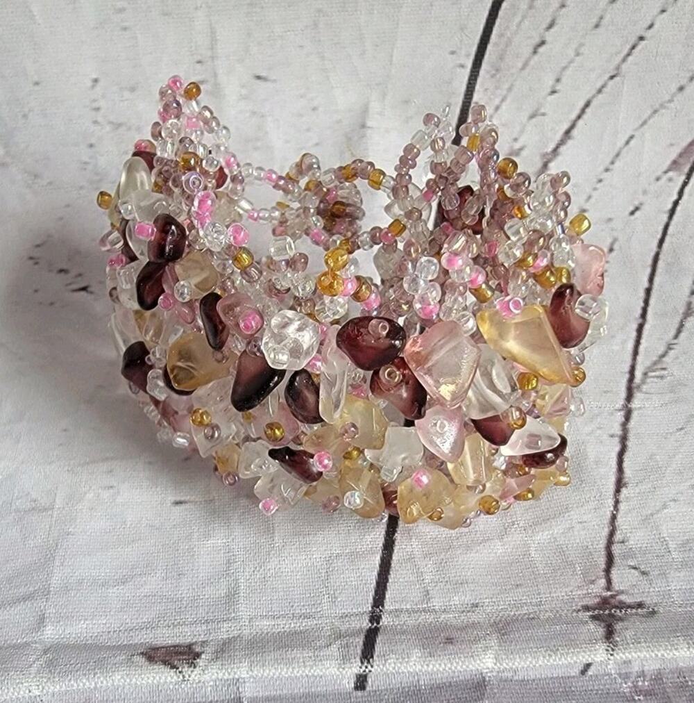 multi-colored beaded bracelet blend of pink purple Clear Yellow Beads